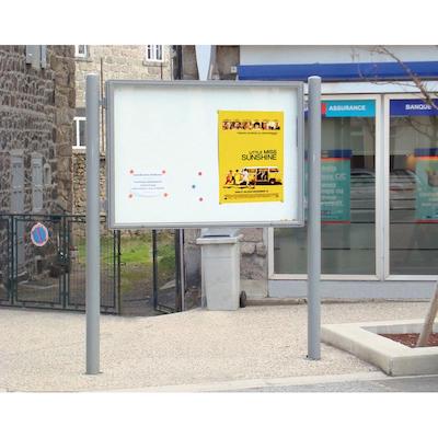 Panneau-vitrine Carrefour