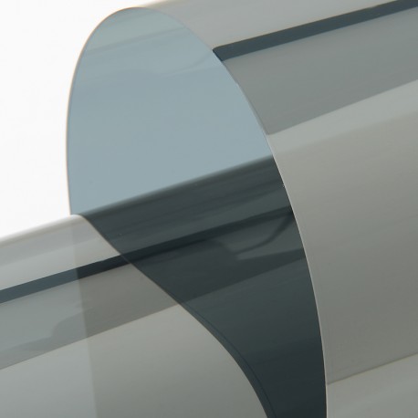 FILM SOLAIRE GRIS NEUTRE-ASPECT NON RÉFLÉCHISSANT POSE EXTÉRIEUR 60 MICRONS