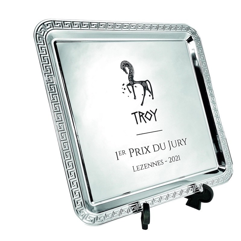 PLATEAU EN MÉTAL RECTANGULAIRE BORD DECORATIF