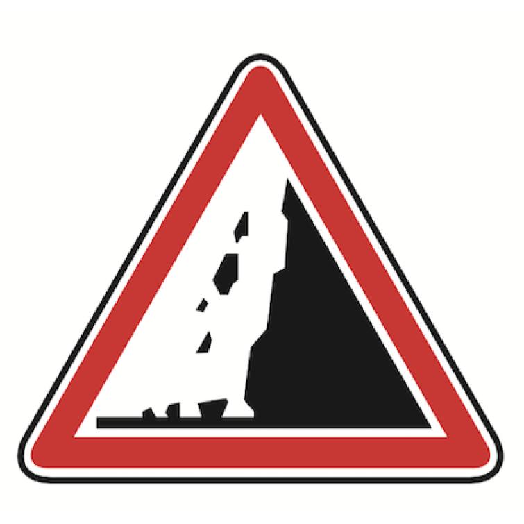 A19 "RISQUE DE CHUTES DE PIERRES"